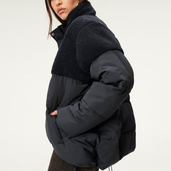 Good American Sherpa Mix Cocoon Puffer Jacket Midnight Blue size 3 / Large